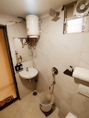 Slippers - Hotel Silvotel Stays (Indore)