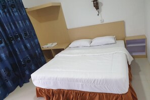 Quarto casal standard | Wi-Fi de cortesia, roupa de cama