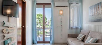 Moretto House 10 - with pool and WiFi