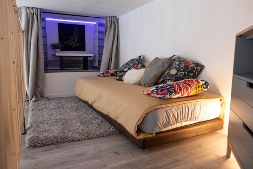 2 Schlafzimmer, Schreibtisch, Bügeleisen/Bügelbrett, kostenloses WLAN