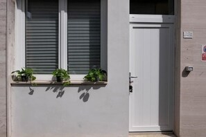 تفاصيل الفندق من الخارج