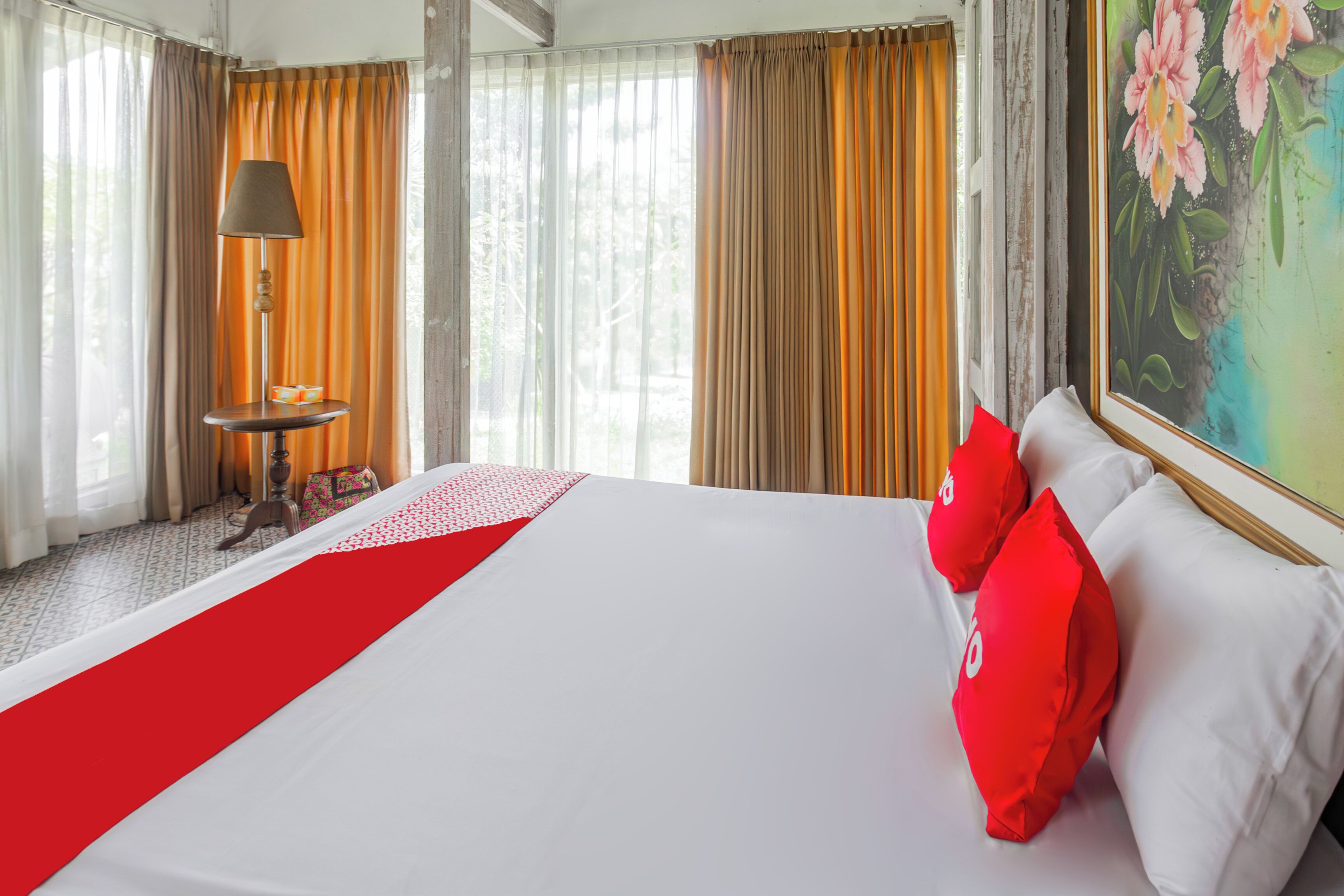 Deluxe Double Room | Free WiFi, bed sheets
