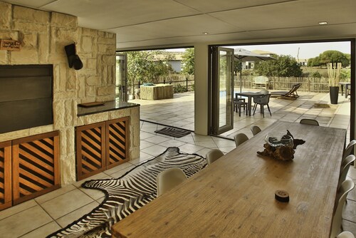 Bailee's Place Langebaan 6-sleeper