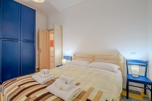 2 chambres, fer et planche Ă repasser, Wi-Fi, draps fournis