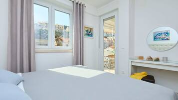 Apartment (2 Bedrooms) | 2 bedrooms, iron/ironing board, free WiFi, bed sheets