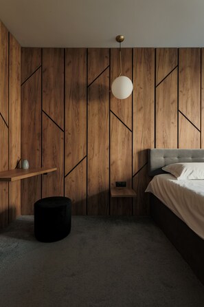 1 Schlafzimmer, laptopgeeigneter Arbeitsplatz, Bügeleisen/Bügelbrett