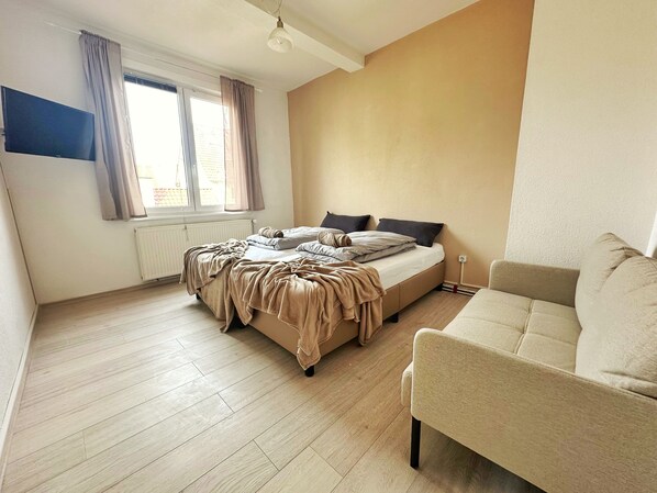 2 bedrooms, free WiFi, bed sheets - Charming Vacation Home In The Black Forest (Villingen-Schwenningen)
