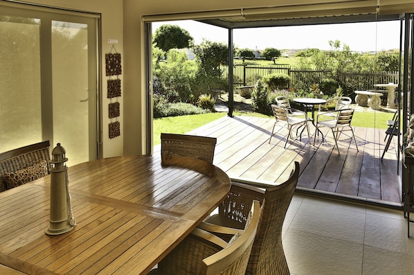 View from property - Miss Martilda Langebaan 6-sleeper (Langebaan)