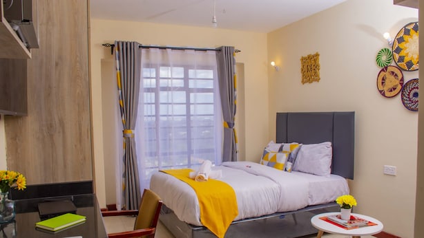 1 ห้องนอน, เตียง Select Comfort, โต๊ะทำงาน, พื้ นที่ทำงานแบบใช้แล็ปท็อป