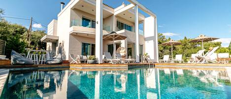 Villa | Pool | Innenpool