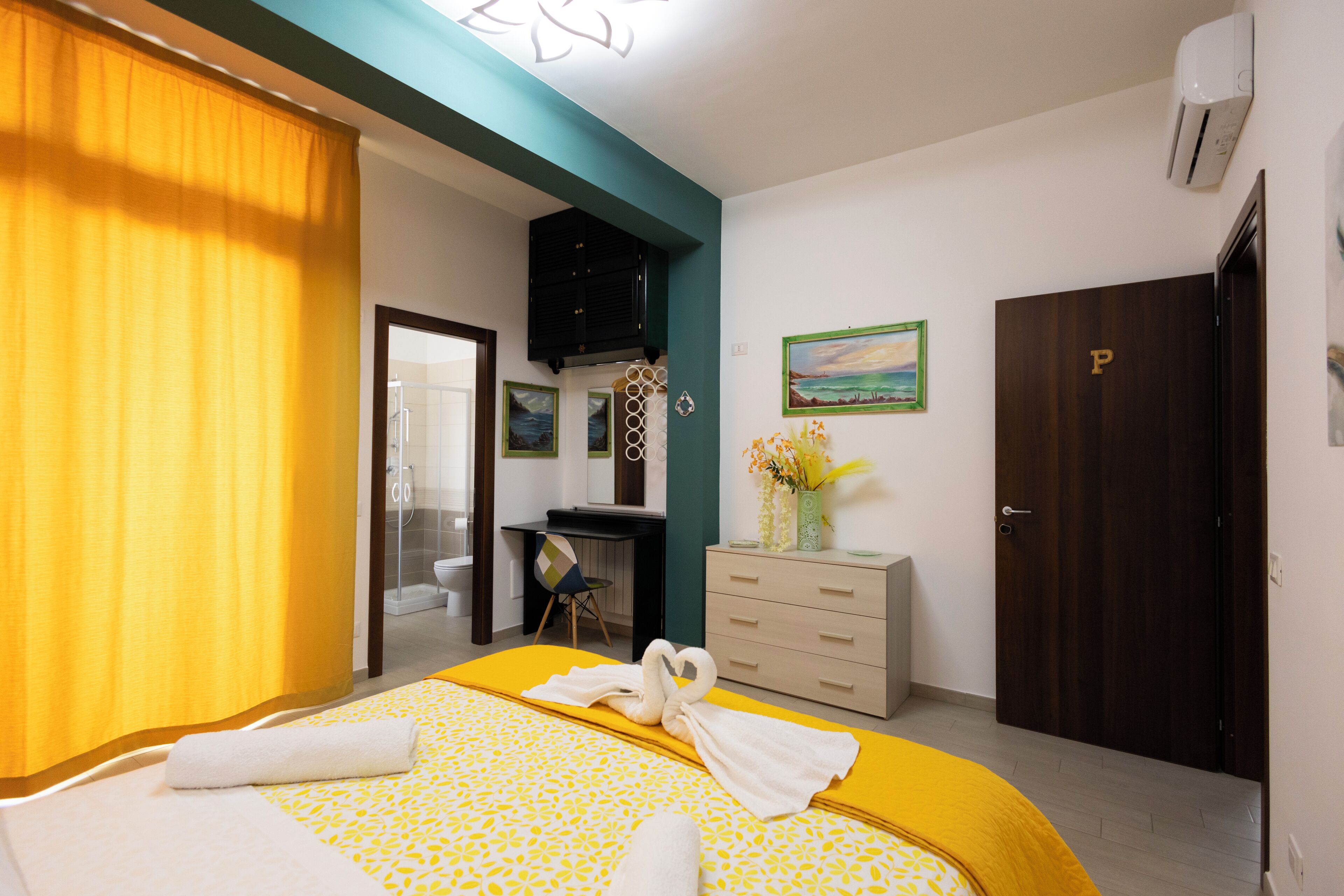 Foto - PalerMonAmour Art Gallery Suite