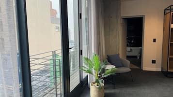 Kamar Double atau Twin Deluks, Bebas Asap Rokok, balkon | Teras/patio