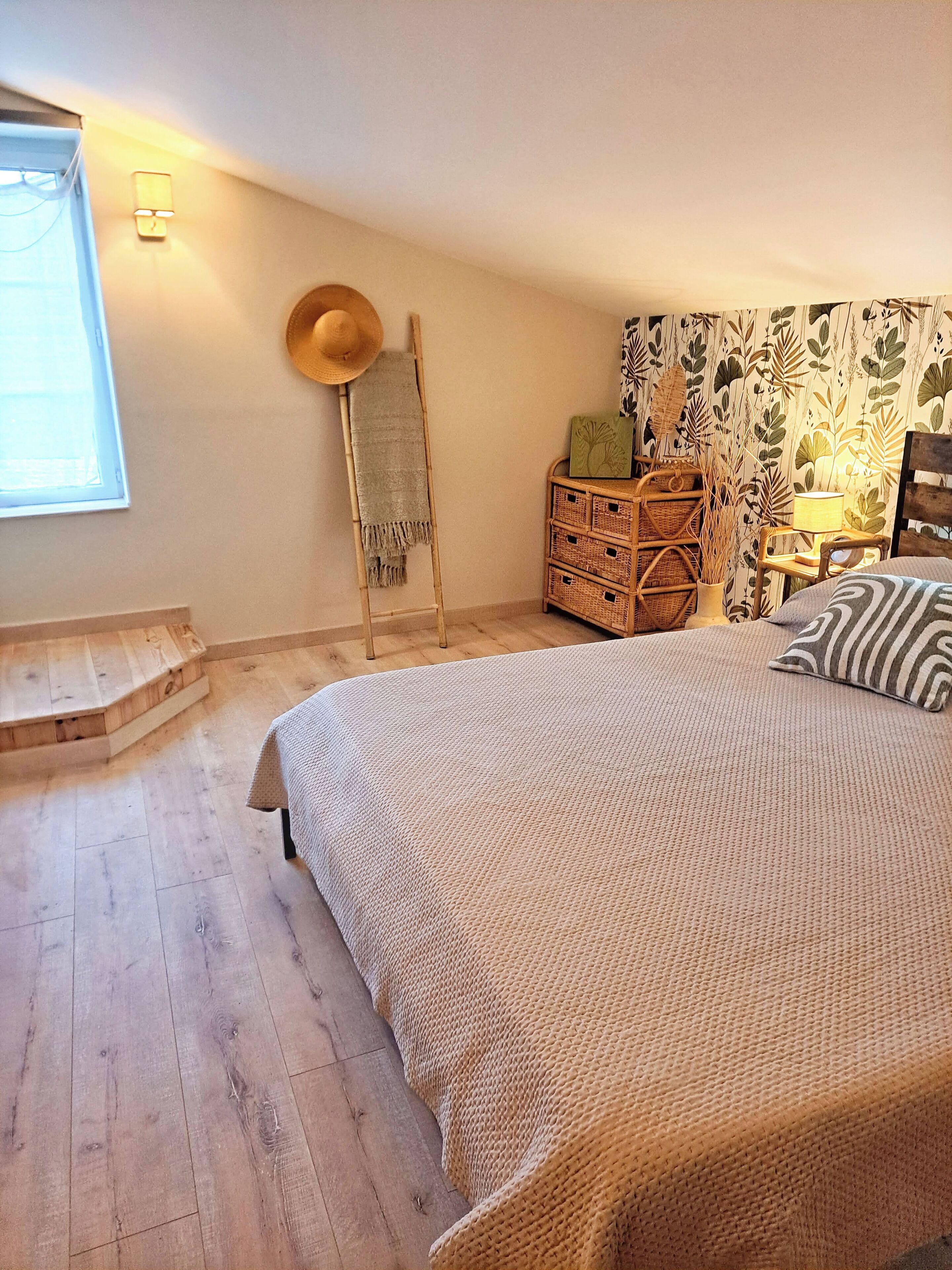 2 chambres, fer et planche à repasser, lit parapluie, Wi-Fi gratuit