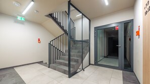 Staircase - Apartament Sun & Snow Przystań Letnica (Gdansk)