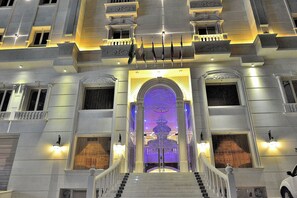 Konaklama yerinin ön cephesi