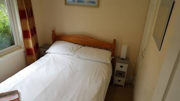 2 chambres, espace de travail pour ordinateur portable