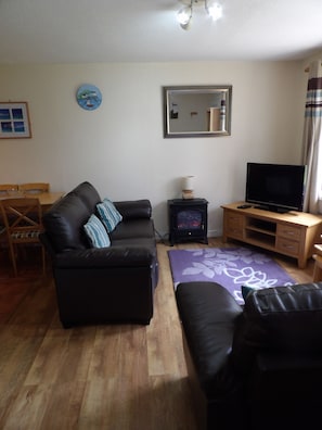 Family Bungalow, 2 Bedrooms | Living area - 79 Hengar Manor (Bodmin)