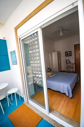 1 bedroom, laptop workspace, free WiFi - Surf Vibe Guest House (Faro)