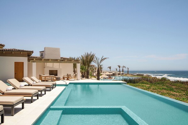 Presidential Villa, 3 Bedrooms, Oceanfront | Private pool