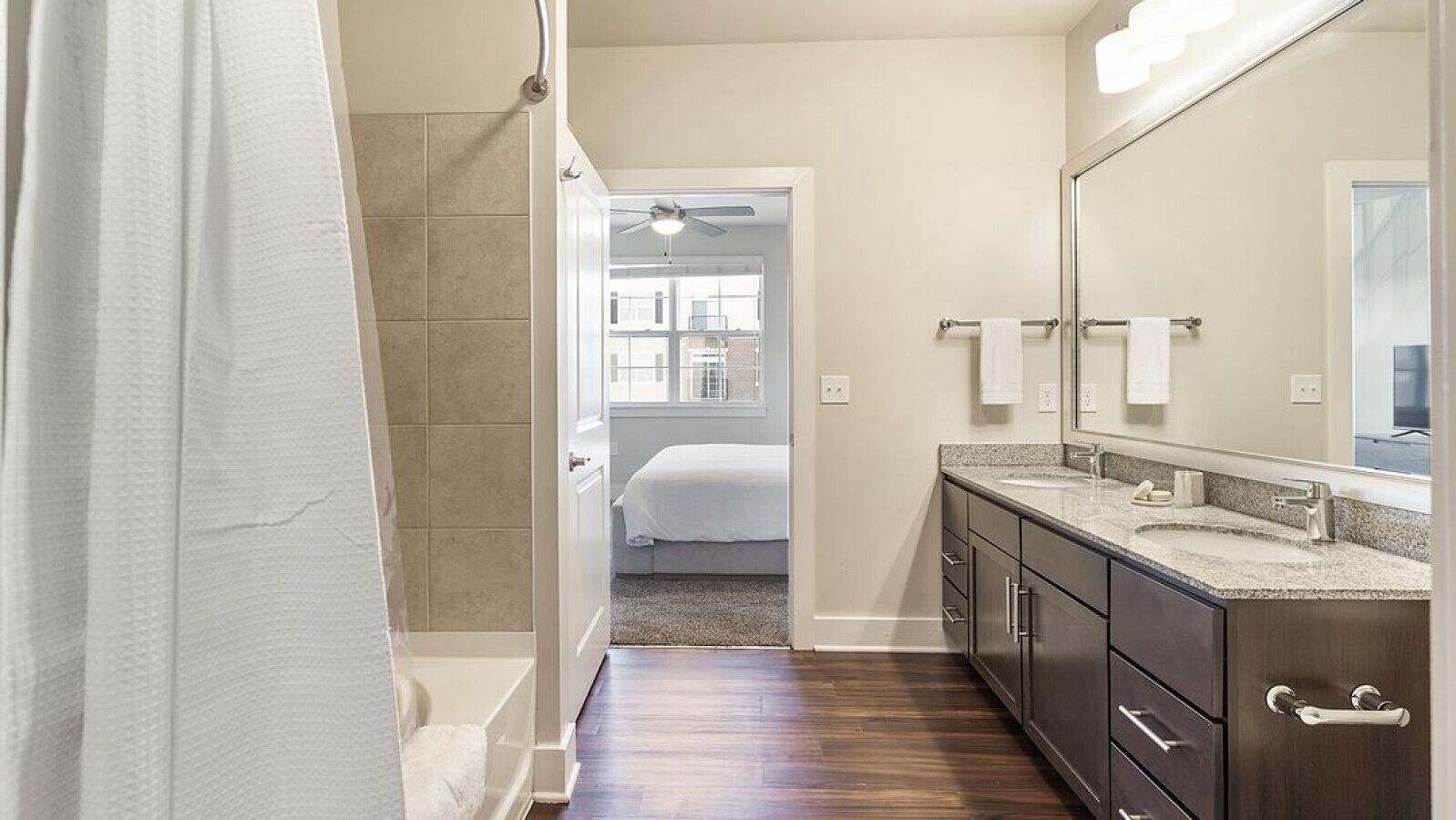 Landing at Solana at the Crossing - 2 Bedrooms in Washington Township