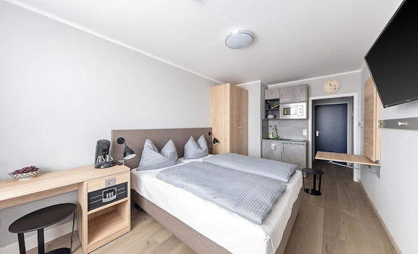 Business Apartment, City View