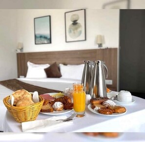 Desayuno buffet incluido todos los días