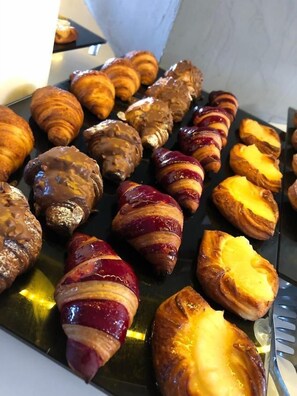 Desayuno buffet incluido todos los días 