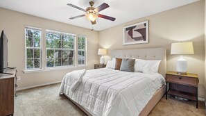 2 bedrooms, desk, iron/ironing board, WiFi