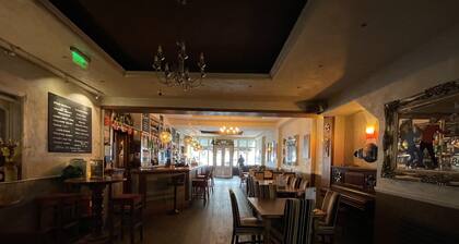 The Barrington Hotel