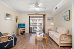 TV - Jamaica Baywatch Condo (Ocean City)