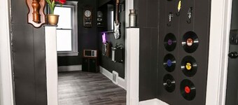 Cleveland’s Legends' Lair | Themed | Sleeps 4