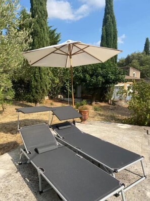 Terrace/patio - Logement Indépendant, Terrasse Privée et Piscine (Nîmes)