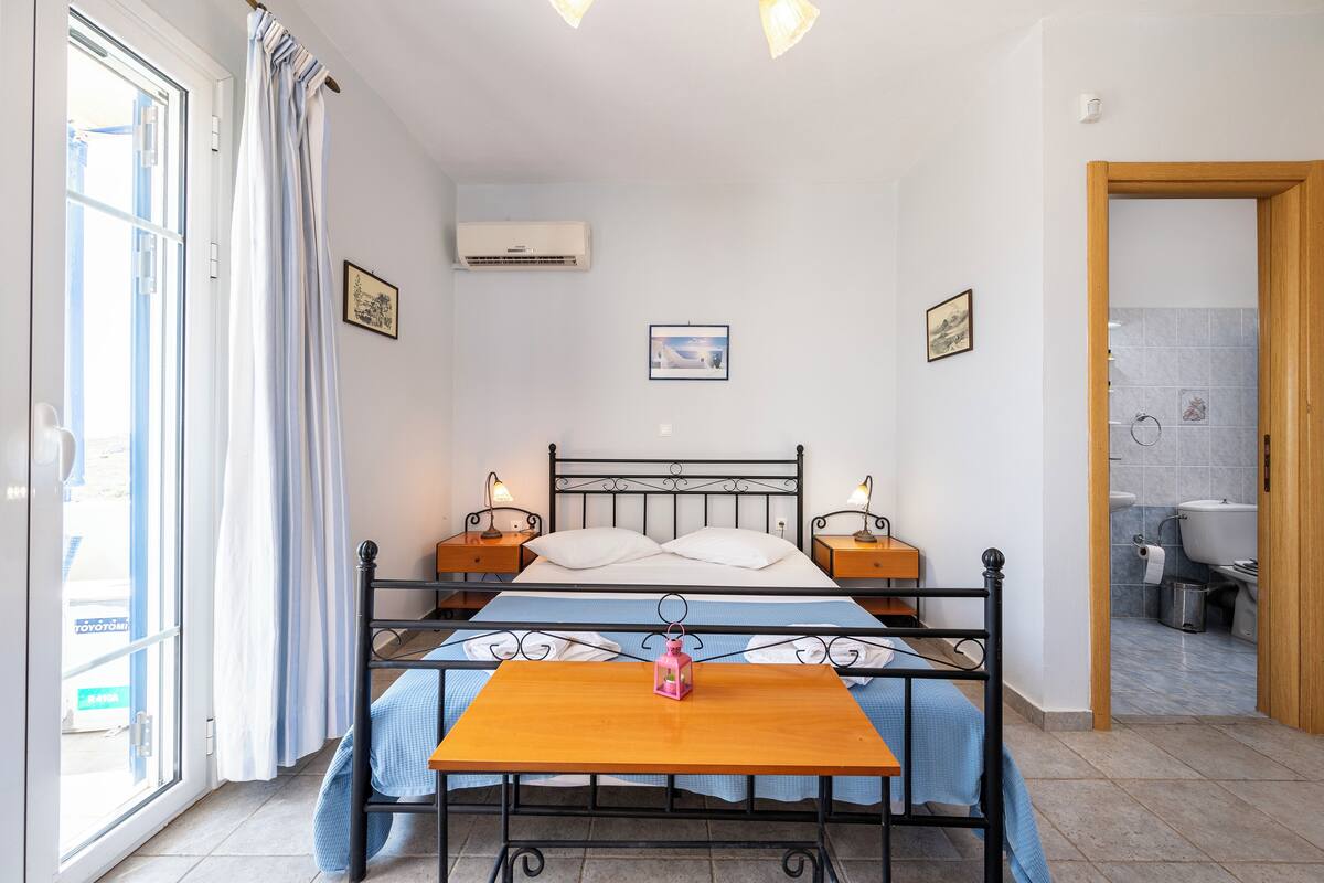 Zimmersafe, schallisolierte Zimmer, Bügeleisen/Bügelbrett