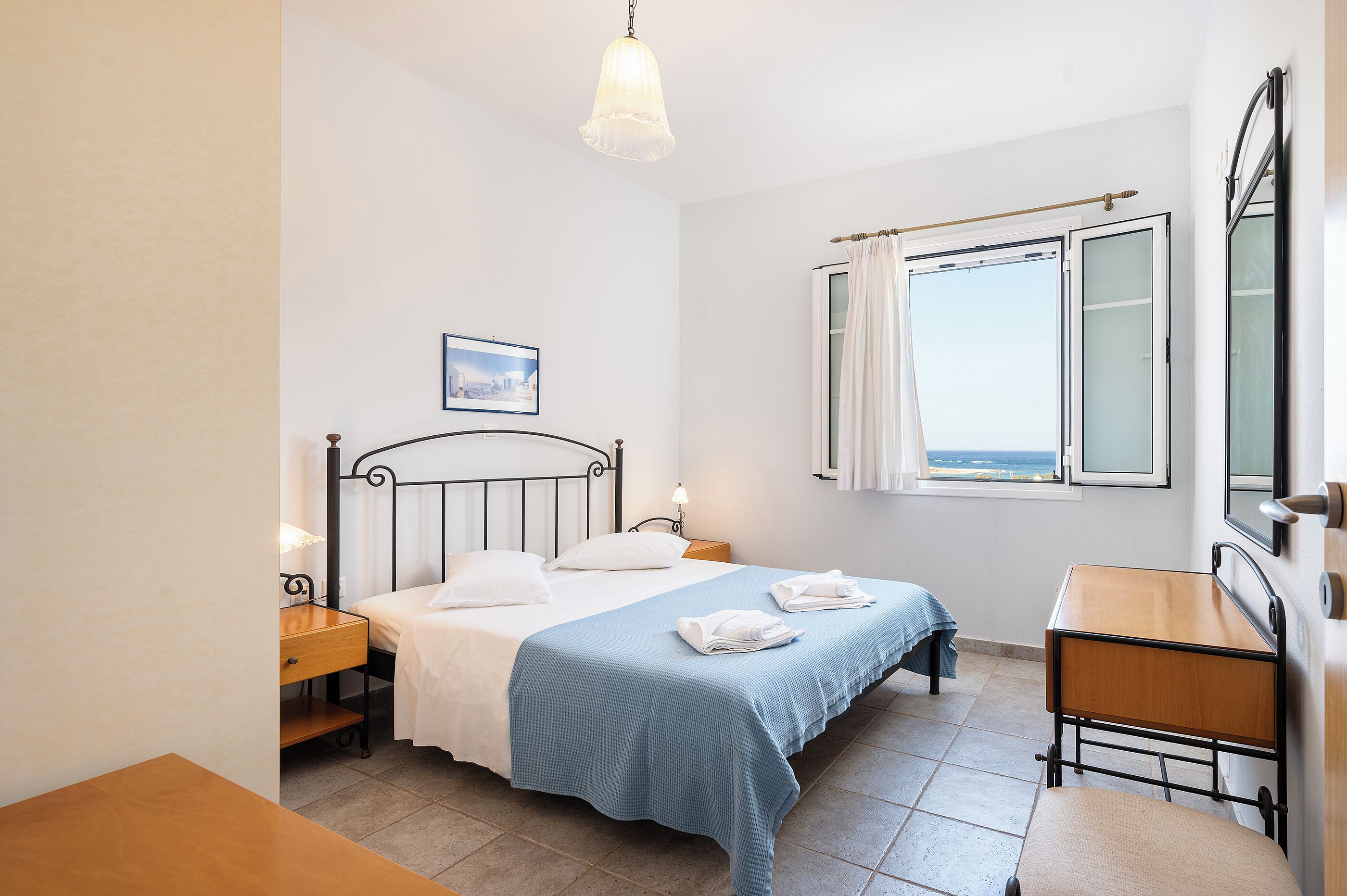 Deluxe Apartment, Sea View | In-room safe, soundproofing, iron/ironing board, free WiFi