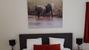 Comfort Room, Pool View | 2 bedrooms, WiFi (free) - Bed and Breakfast Trouwborst.com (Rhenen)