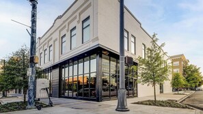 Exterior - Landing | Beautiful 2BD in Five Points South (Birmingham)