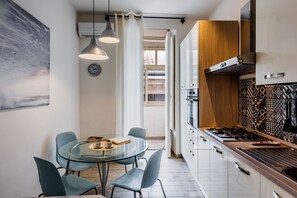 City Apartment | Dining room - Bellini Plaza Suite by Wonderful Italy (Catania)