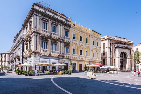 Exterior - Bellini Plaza Suite by Wonderful Italy (Catania)