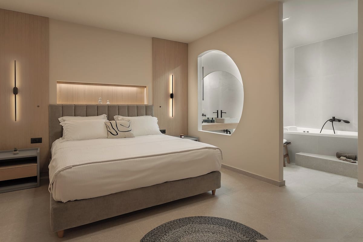 Panoramic Villa | 3 bedrooms, in-room safe, soundproofing, iron/ironing board