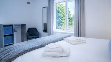 3 habitaciones, wifi gratis y ropa de cama