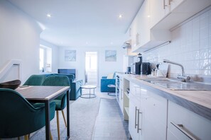 Luxury Apartment | Private kitchen | Fridge, microwave, oven, stovetop - Oasis - 2 Bed Apartment - Ocean Breeze (Swansea)