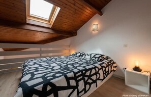 1 camera, Wi-Fi, lenzuola