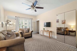 Televisión, oficina