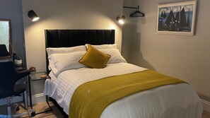 1 bedroom, desk, iron/ironing board, travel cot