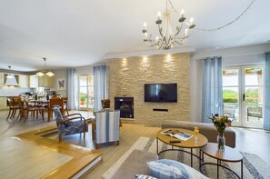 TV, fireplace - Villa Azzurra by Villas Guide (Sveti Lovrec)