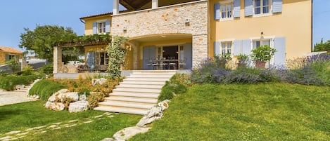 Extérieur