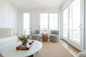 Télévision, espaces bureaux