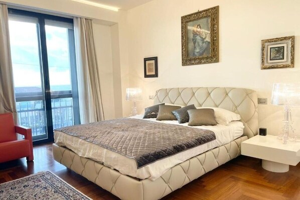 3 bedrooms