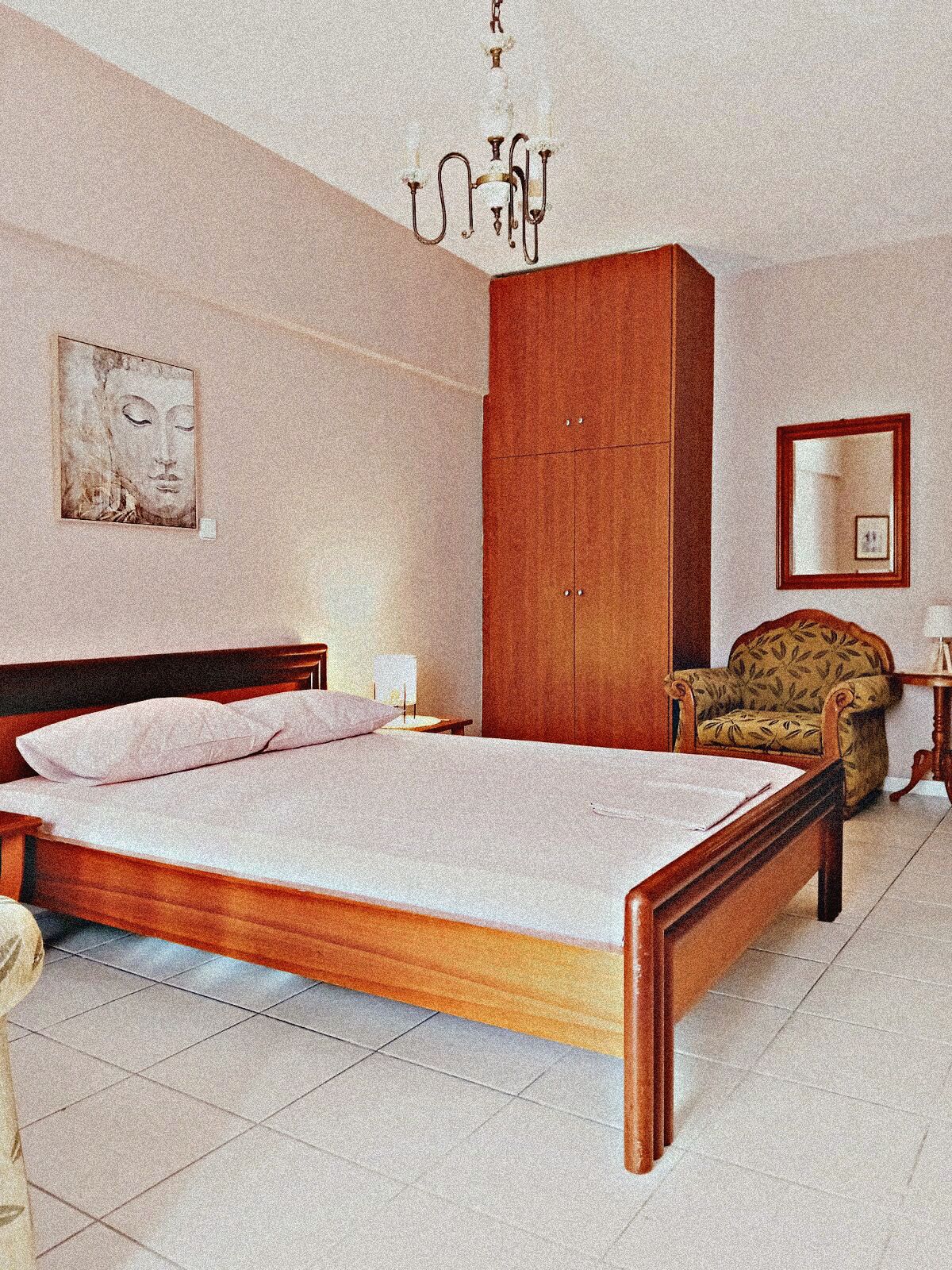 9 chambres, Wi-Fi, draps fournis