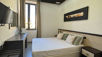 Basic Room | Free WiFi, bed sheets